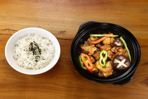 荣福居黄焖鸡米饭加盟